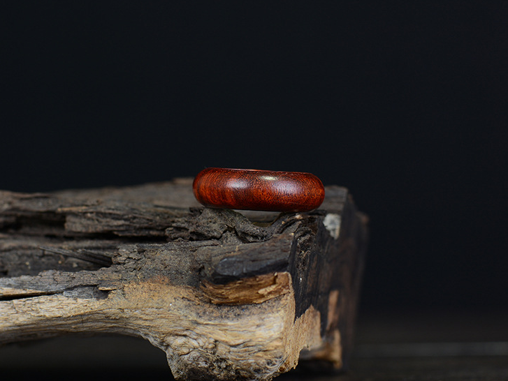 Sandalwood Ring Set