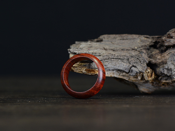 Sandalwood Ring Set